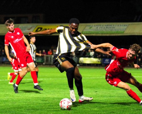 Nothing given! Wealth da Silva's marker wants to swap shirts early